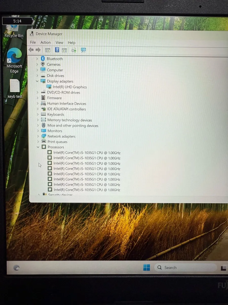 Fujitsu Laptop i5 10th gen 16-256 w11 - Image 3