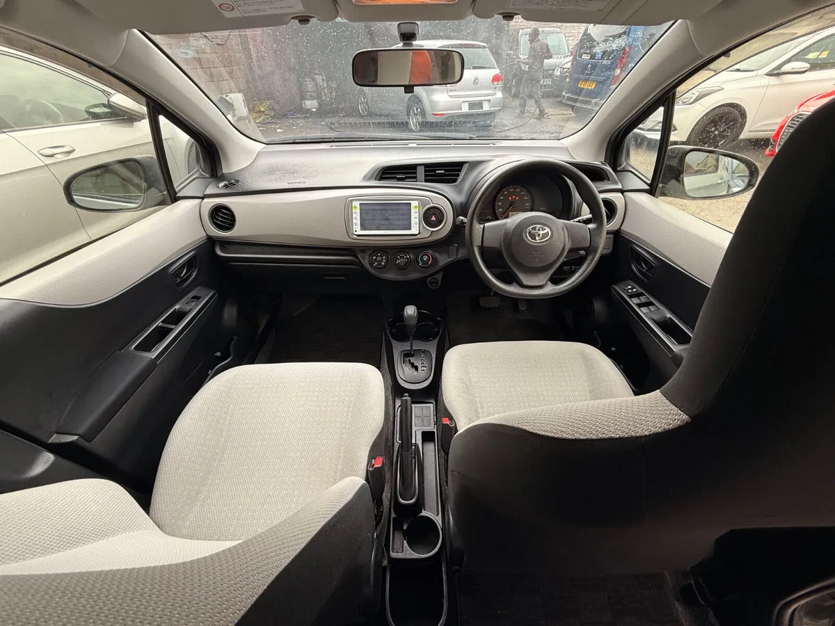 Toyota Vitz/ Yaris 1.0 2012 with PUSH START - Image 3