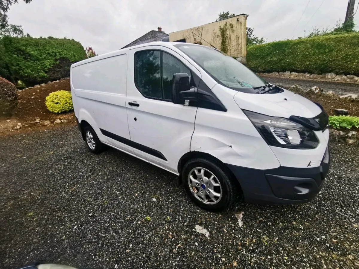142 Ford Transit Custom - Image 4