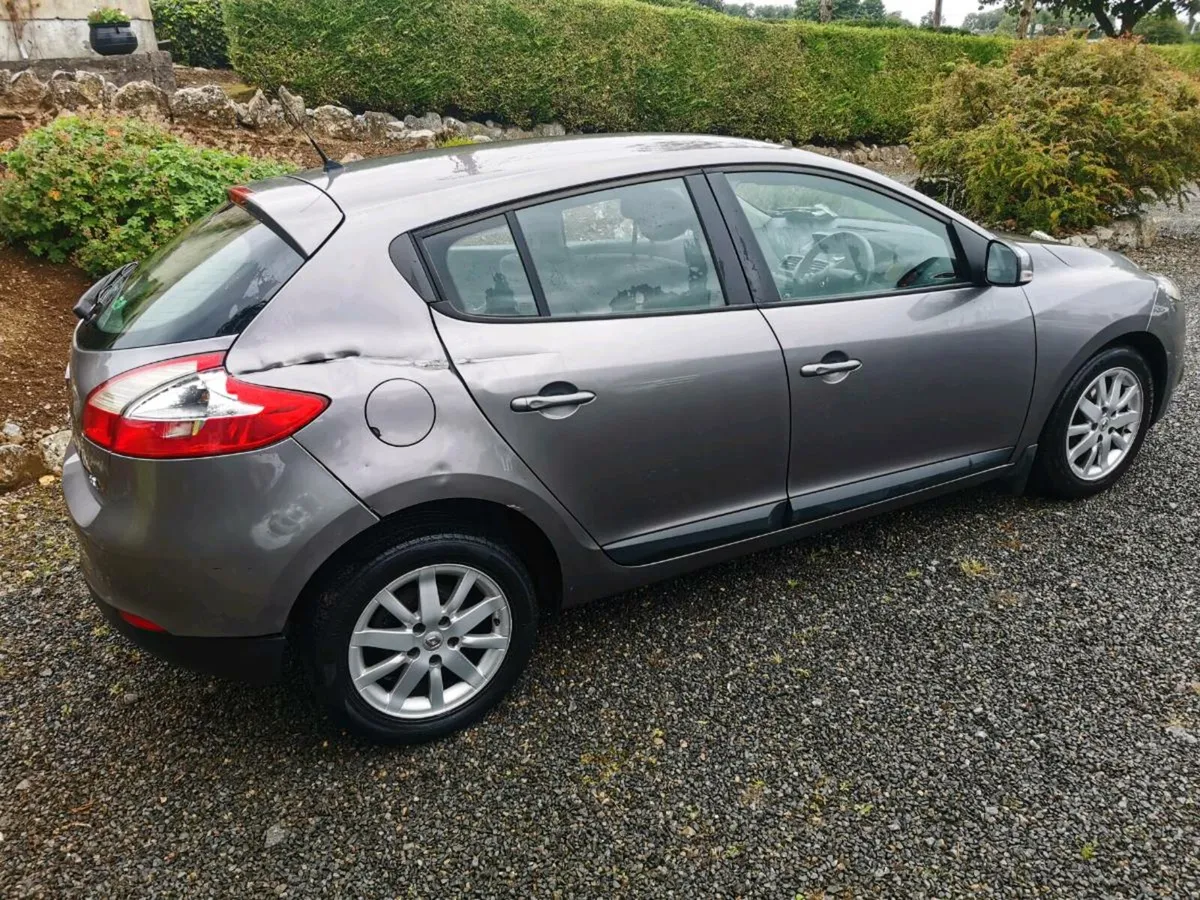 12 Renault Megane 1.5 DCI - Image 4
