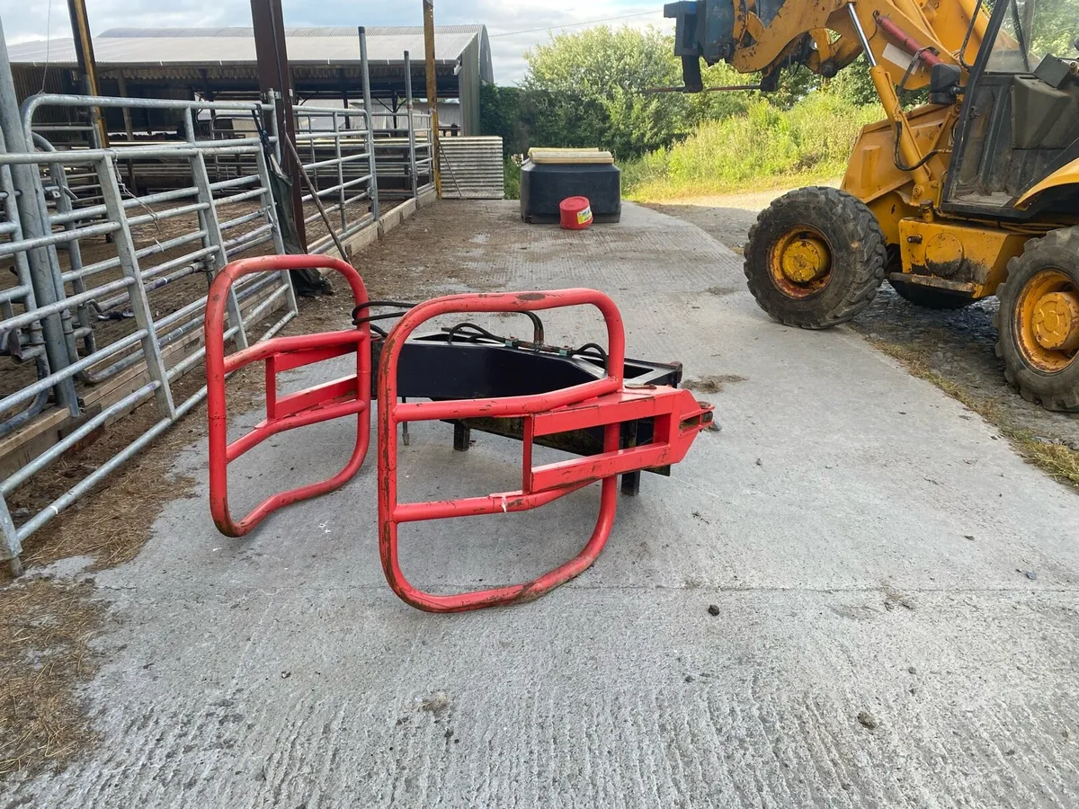 Bale handler - Image 2