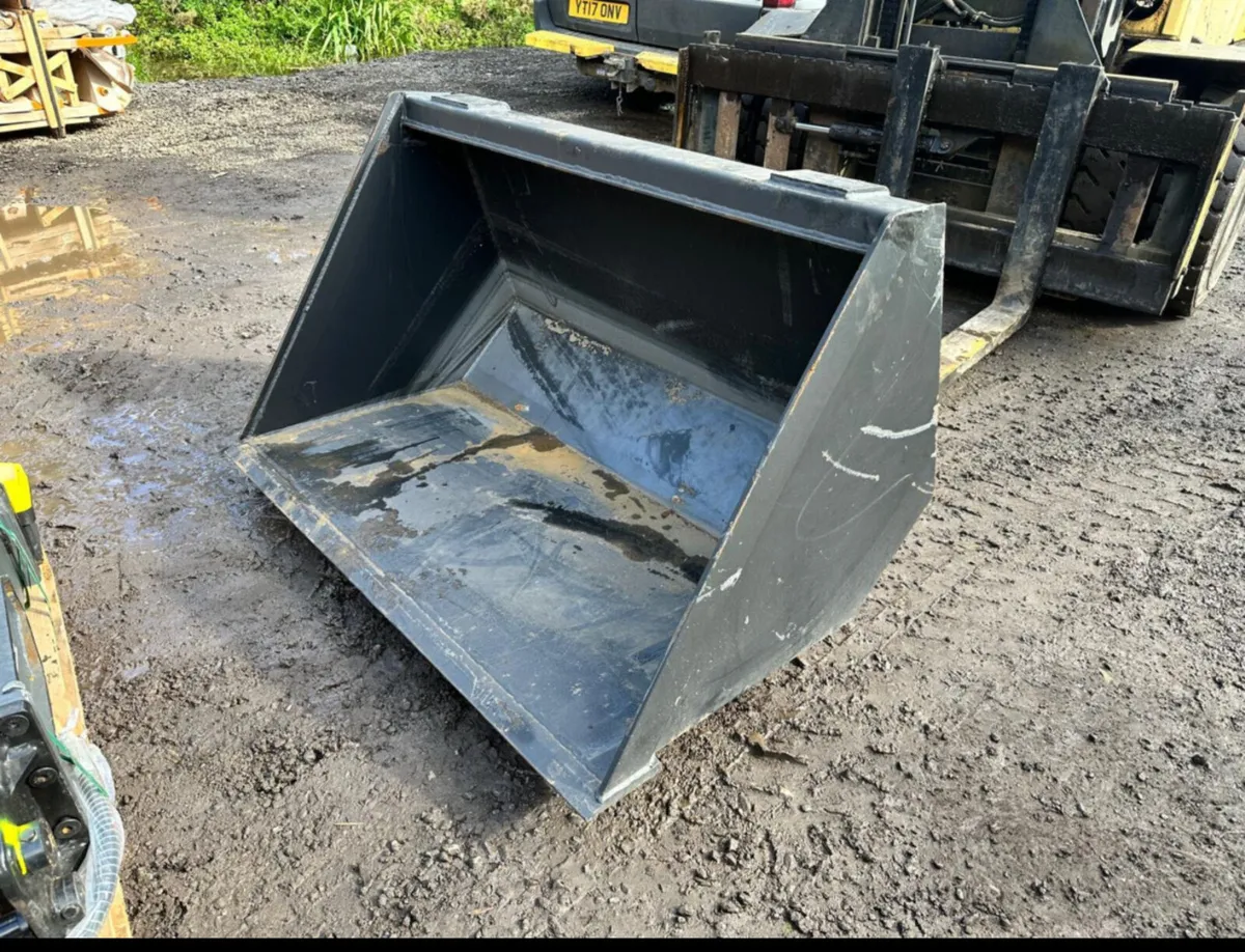 JCB Teletruk bucket - Image 2