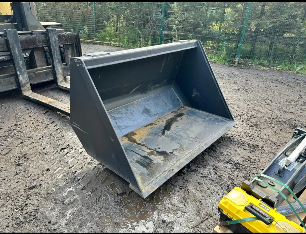 JCB Teletruk bucket - Image 3