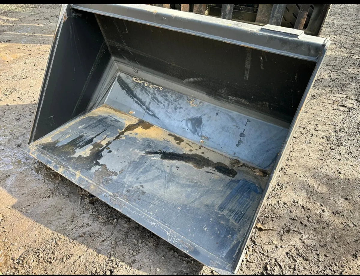 JCB Teletruk bucket - Image 4