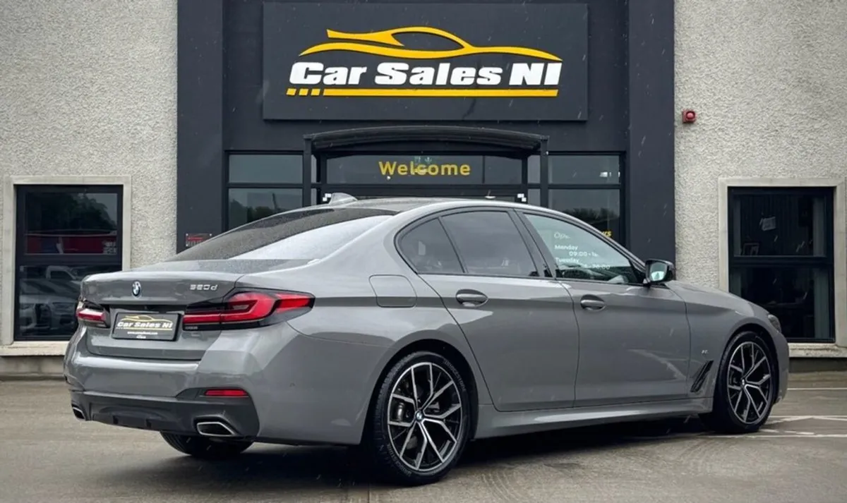 BMW 5 Series 2.0 520d MHT M Sport Saloon 4dr Dies - Image 4