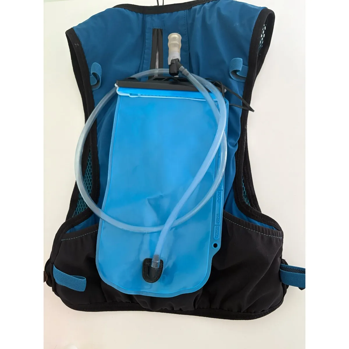 Evadict Running Vest - Image 3