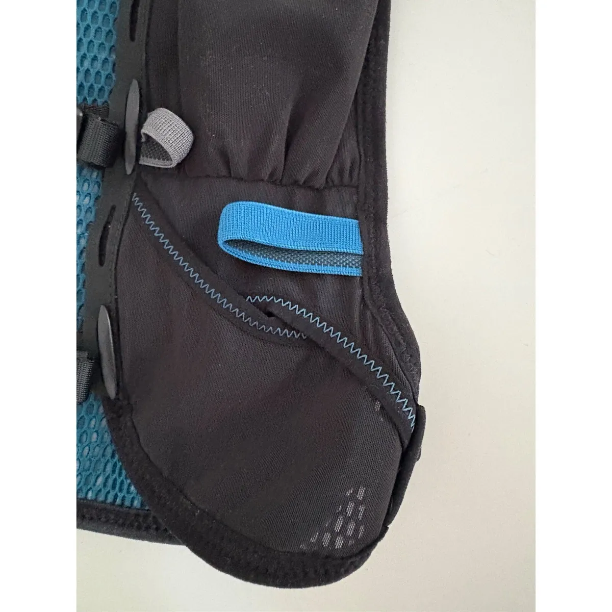 Evadict Running Vest - Image 4