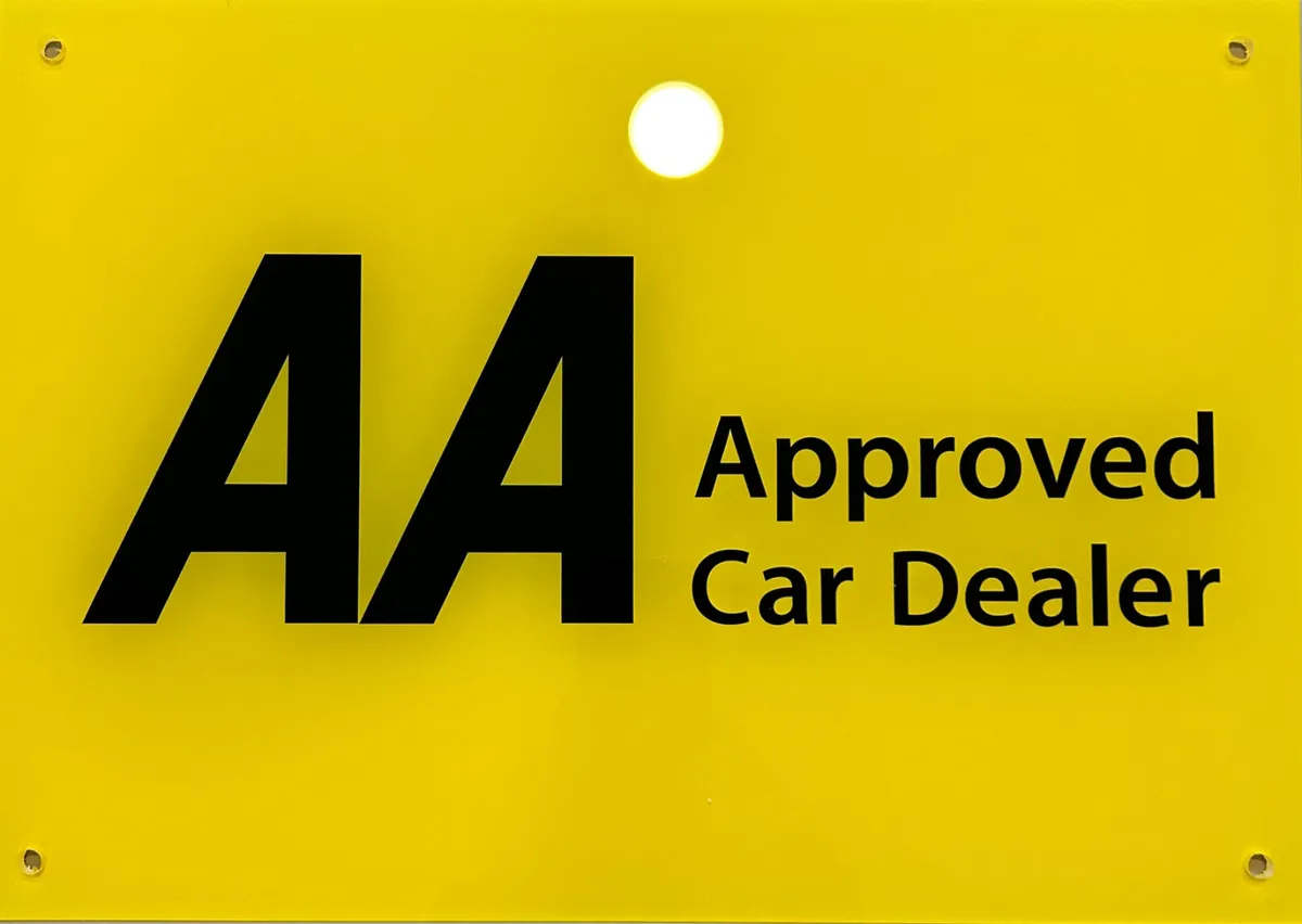 2015 VOLKSWAGEN GOLF 1.6TDI ESTATE NCT 05/26 - Image 2