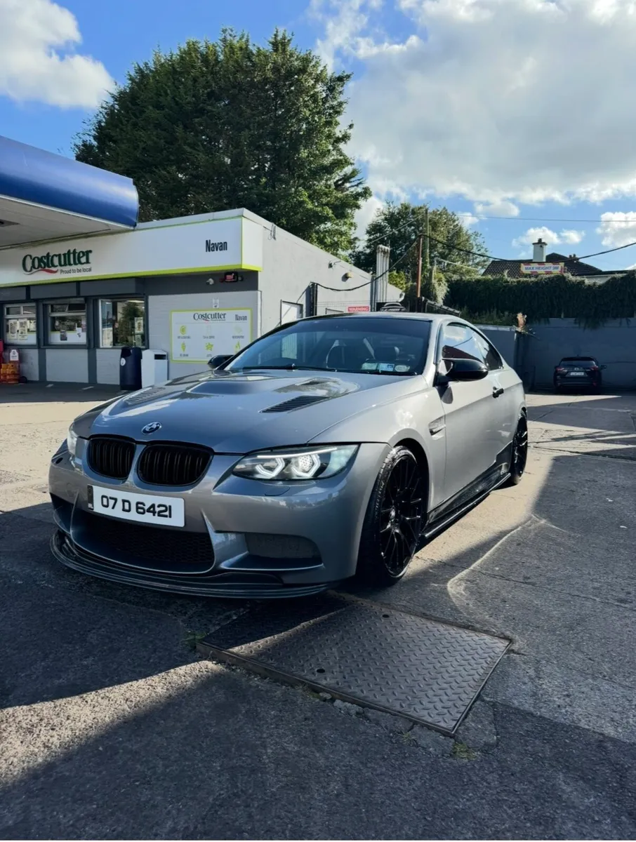 BMW 335i - Image 2