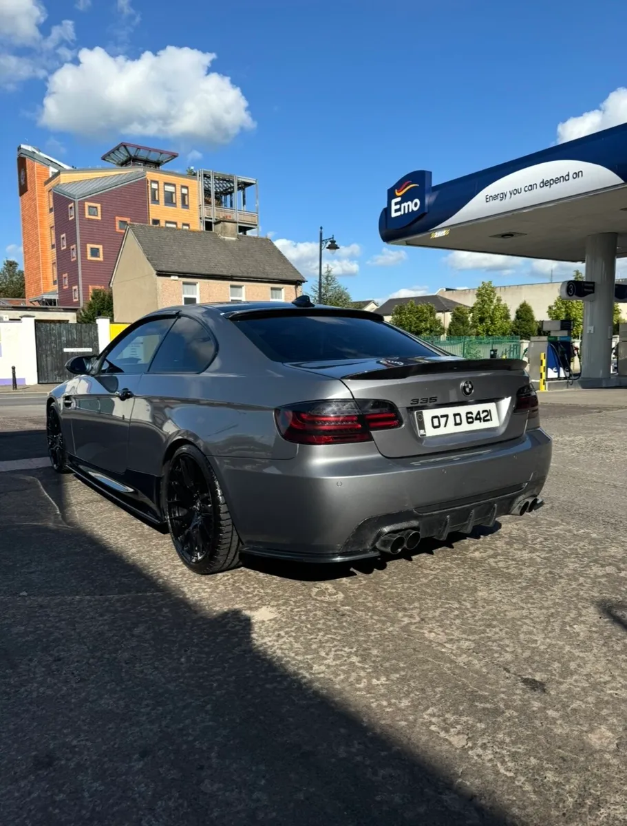 BMW 335i - Image 3