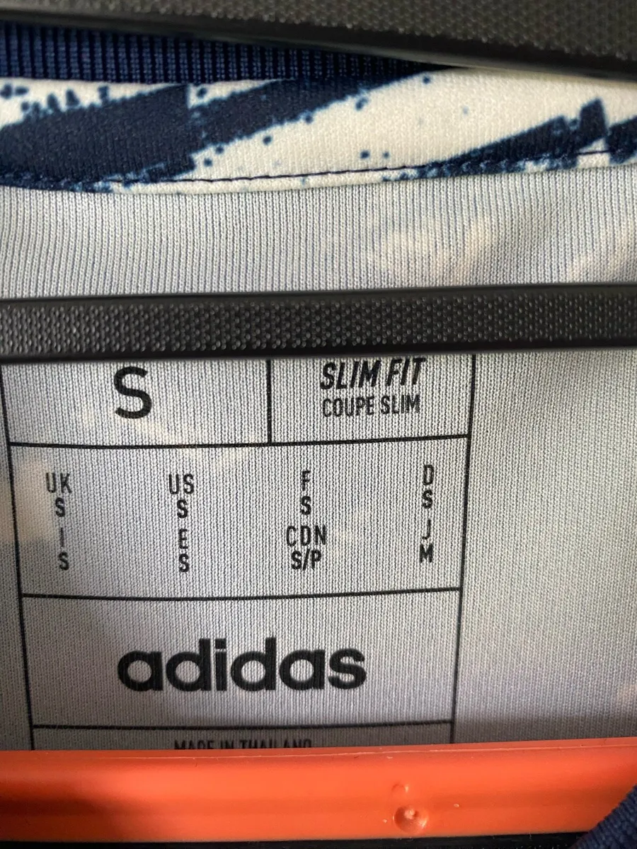 Adidas Bayern Munich Jersey - Image 2