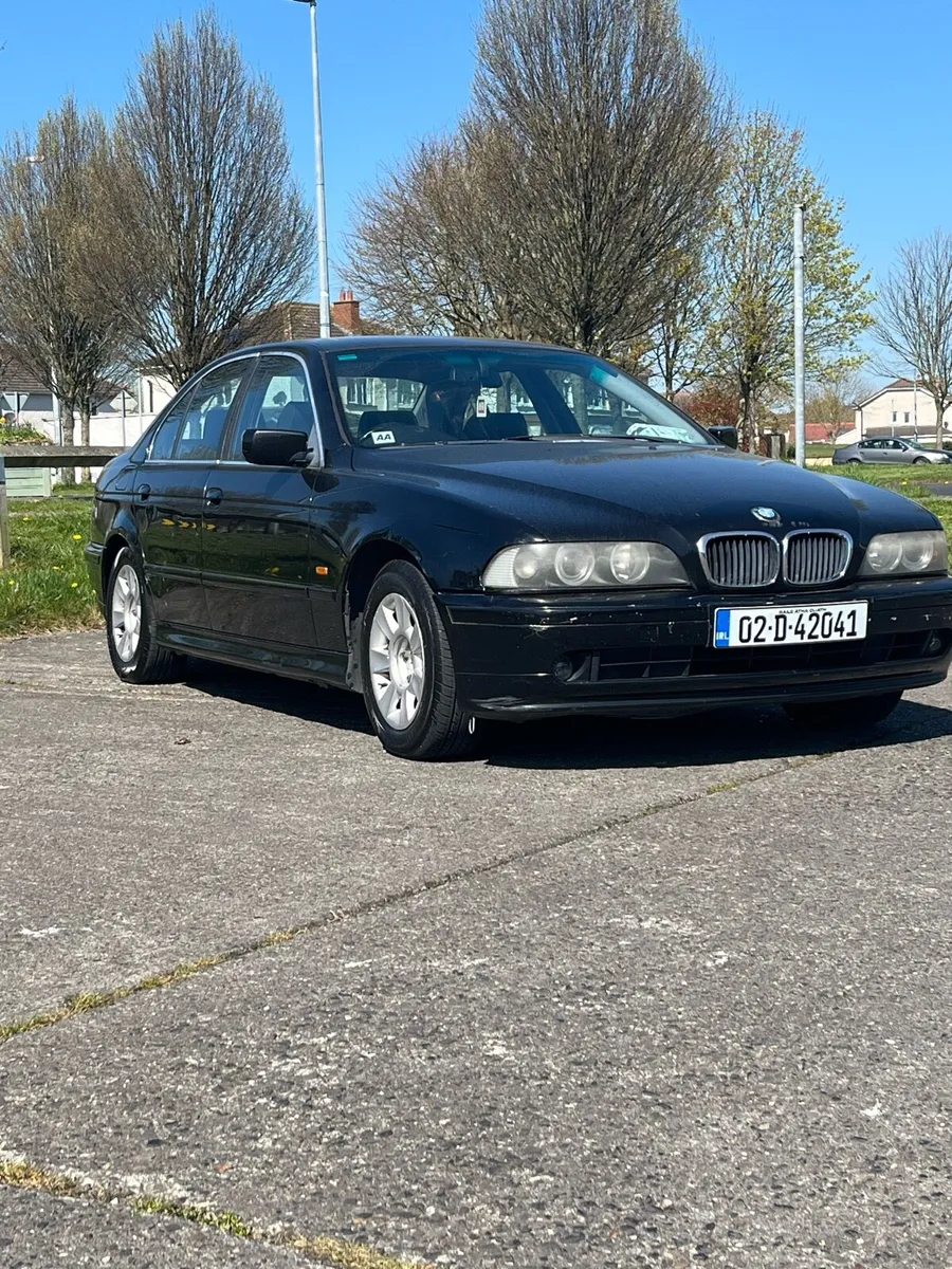 2002 BMW 520i - Image 1