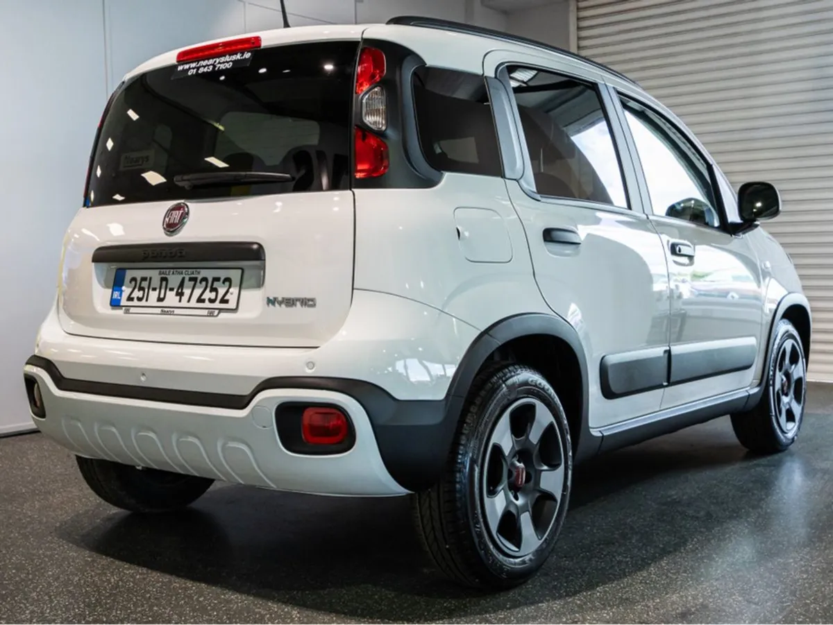 Fiat Panda 1.0 Cross 5DR - Image 4