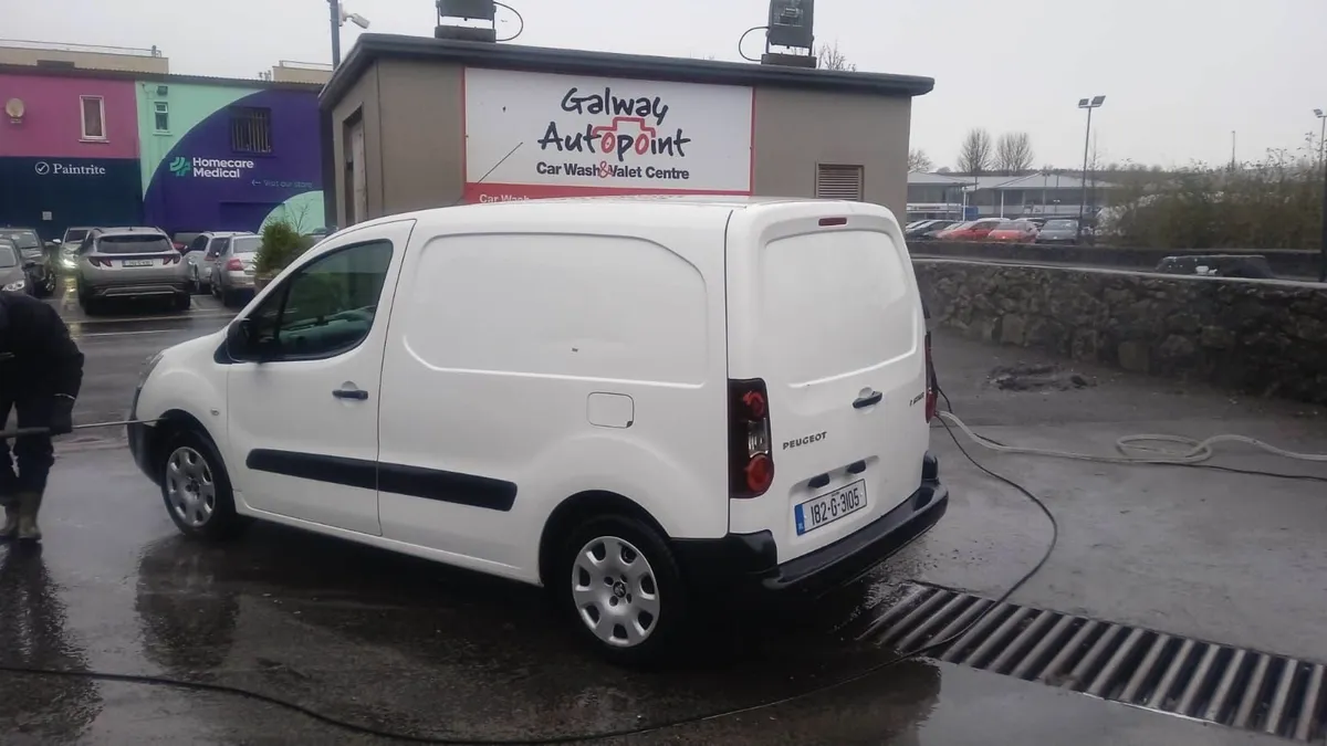 Peugeot Partner 2018 - Image 2