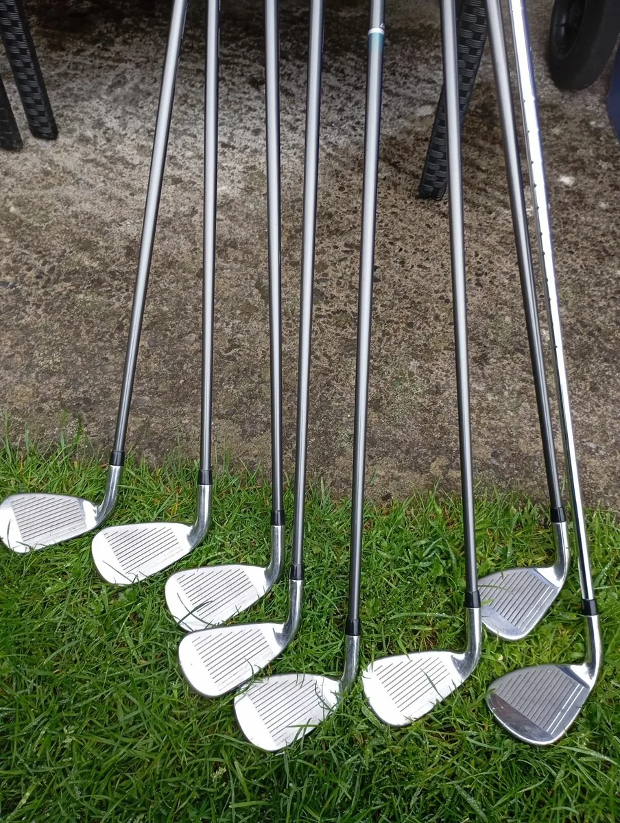 Golf clubs - Image 1