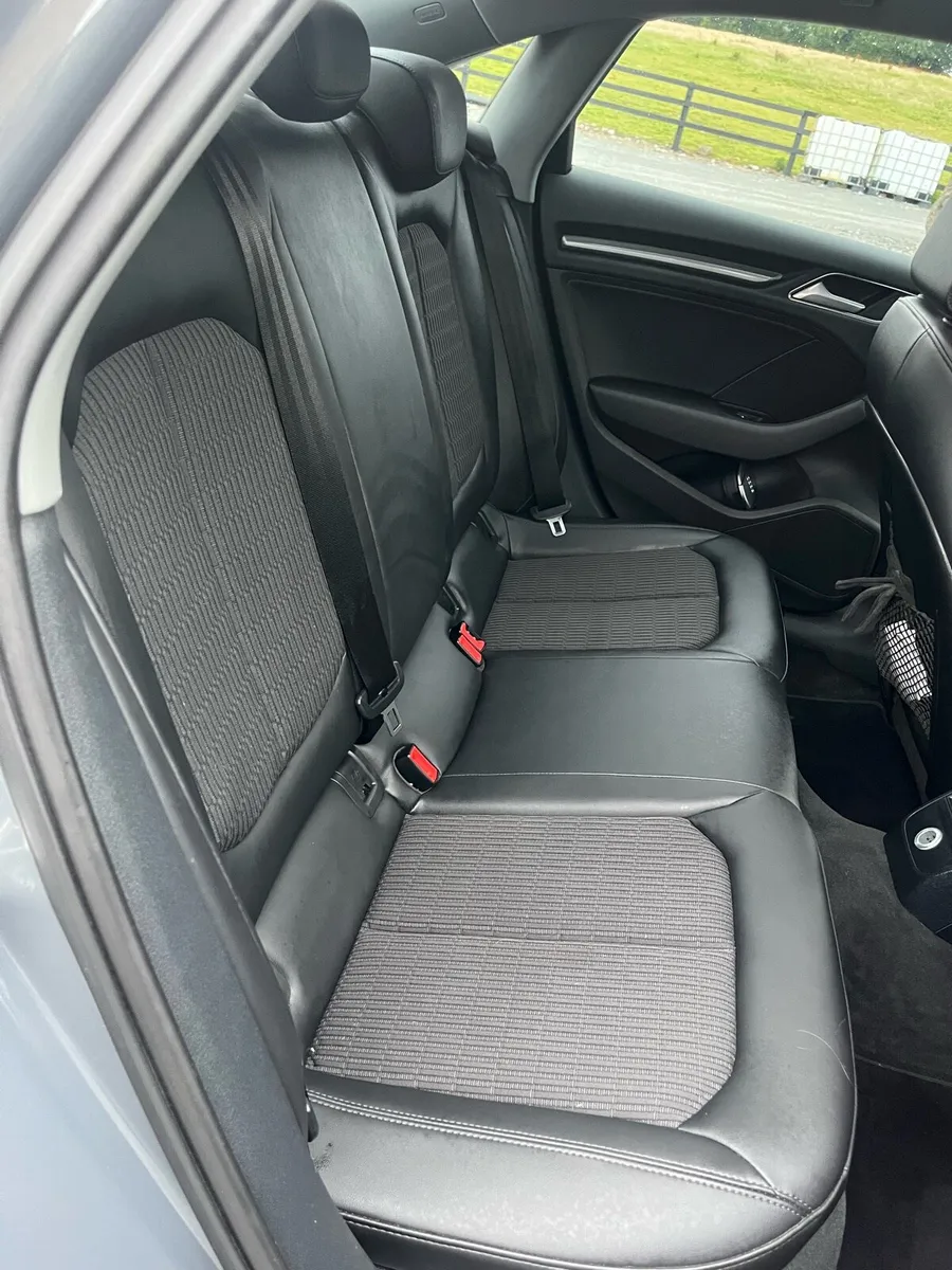 181 Neom Grey Audi A3 1.6 S-tronic - Auto - Image 4