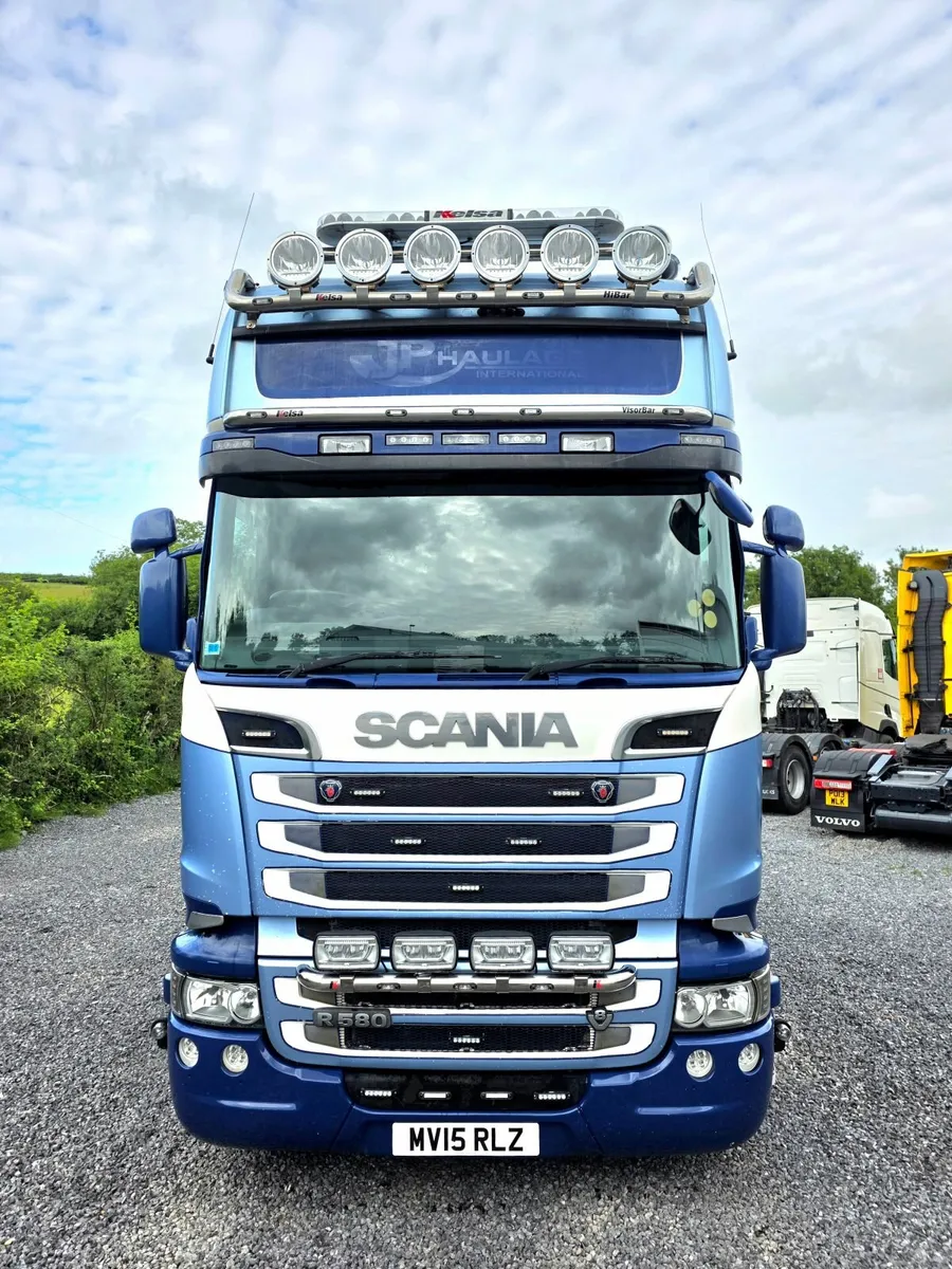 2015 Scania R580 - Image 4