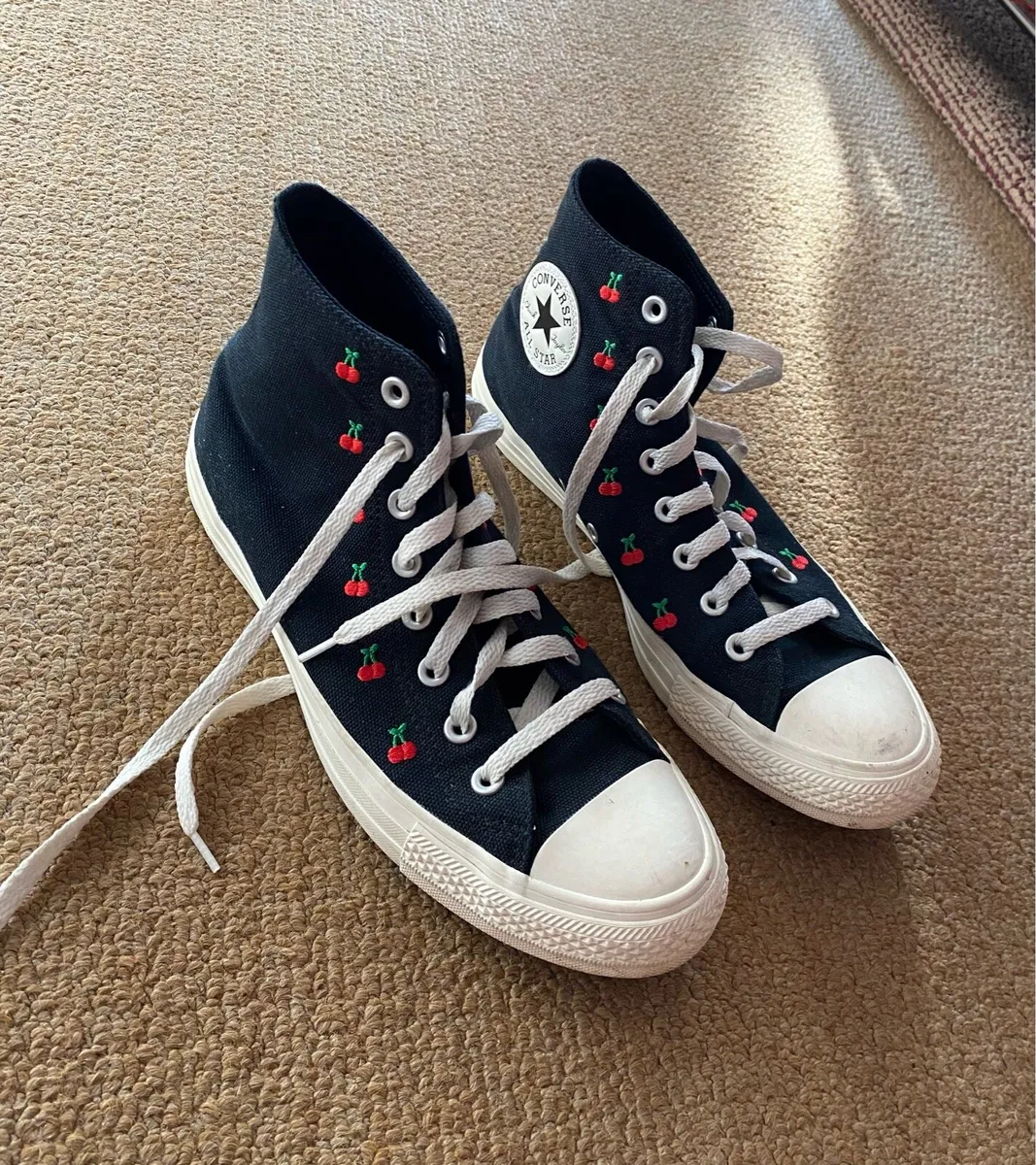 Converse - Image 2