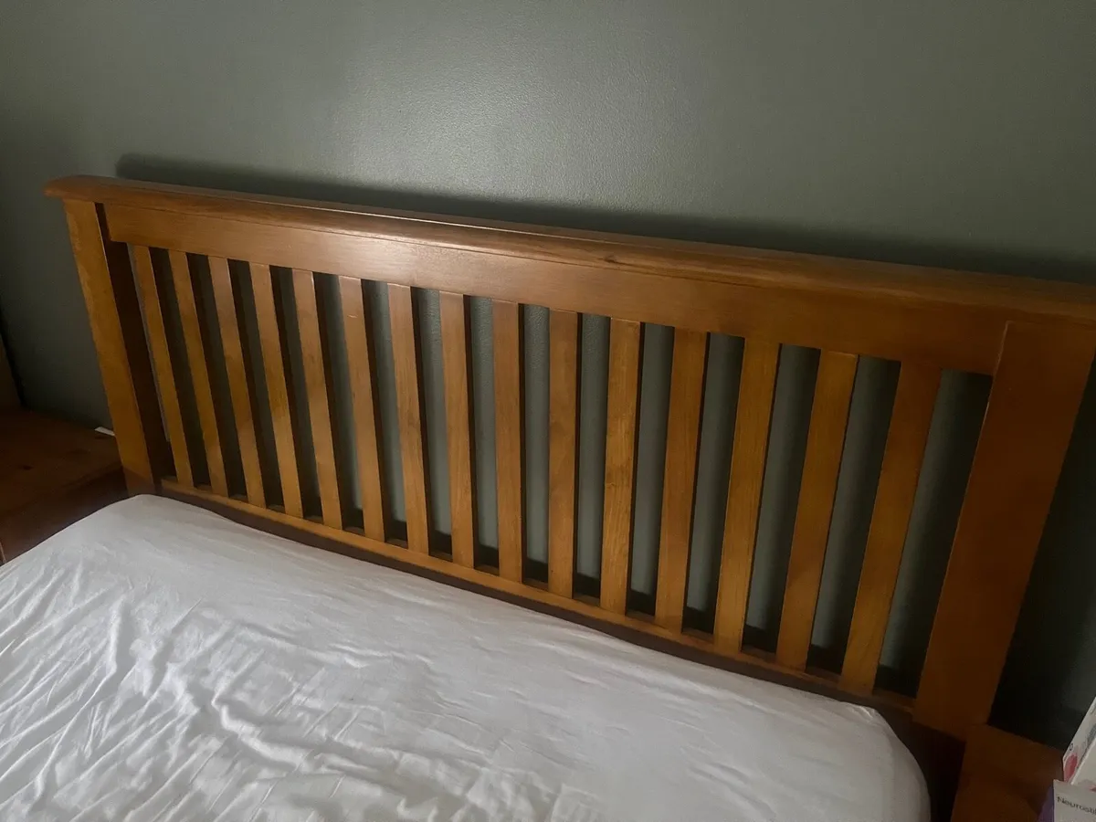 Solid oak bed frame double - Image 4