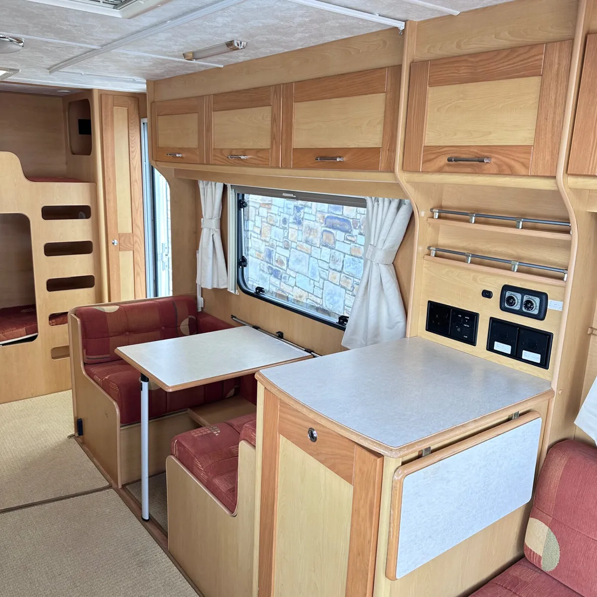 ✨STUNNING ELDDIS AVANTE 6 BERTH✨ - Image 4