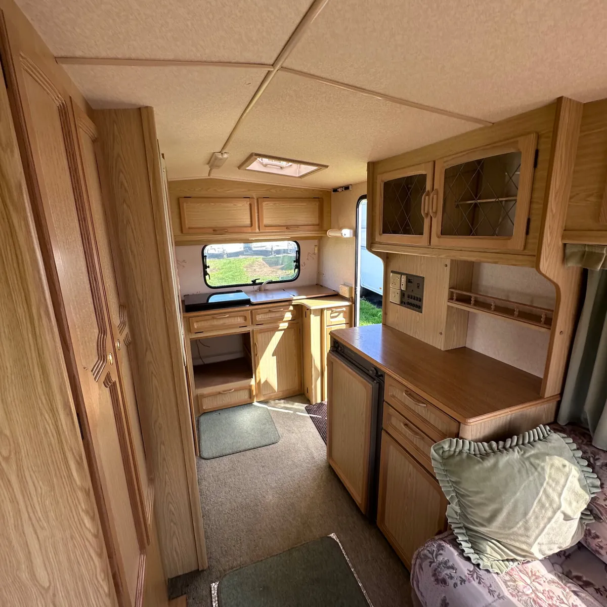 ✨IMMACULATE ELDDIS 2 BERTH✨ - Image 4