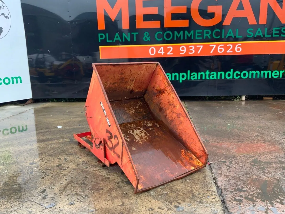 SELF TIP FORKLIFT TIPPING SKIP.....32w. - Image 1