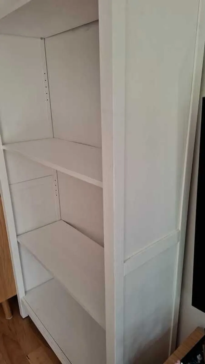 Bookshelf- solid pine - Image 1
