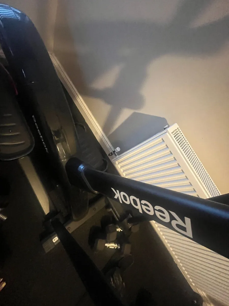 Cross Trainer - Image 3