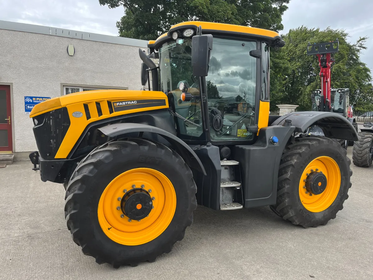 JCB 4220 FASTRAC - Image 1