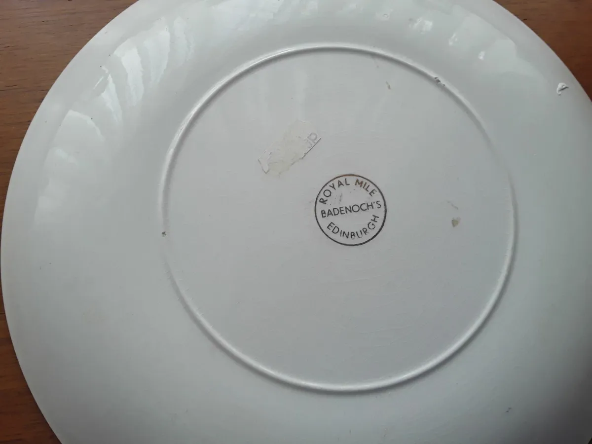Scottish family tree collectible plate - Image 2