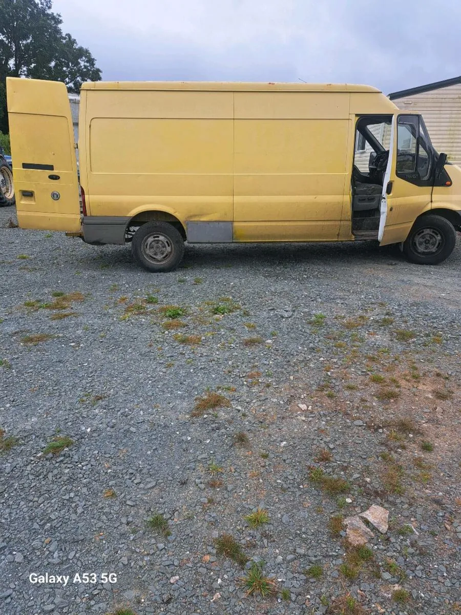 Ford Transit - Image 2