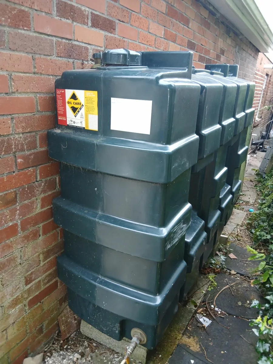 Oil tank - Image 3