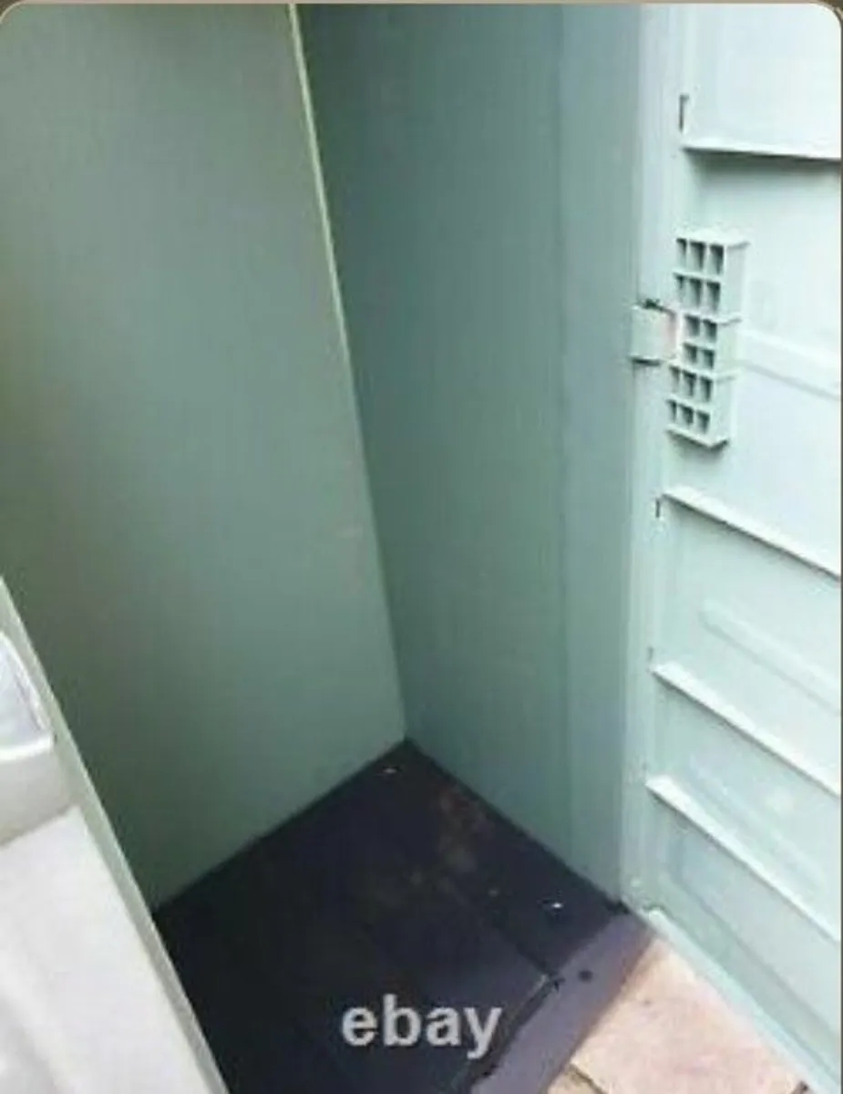 Keter Quality Pvc Garden Storage/Shed/Cabinet - Image 3