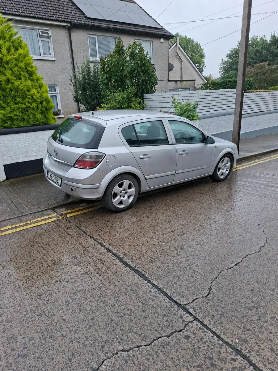 Opel Astra 2008 - Image 2