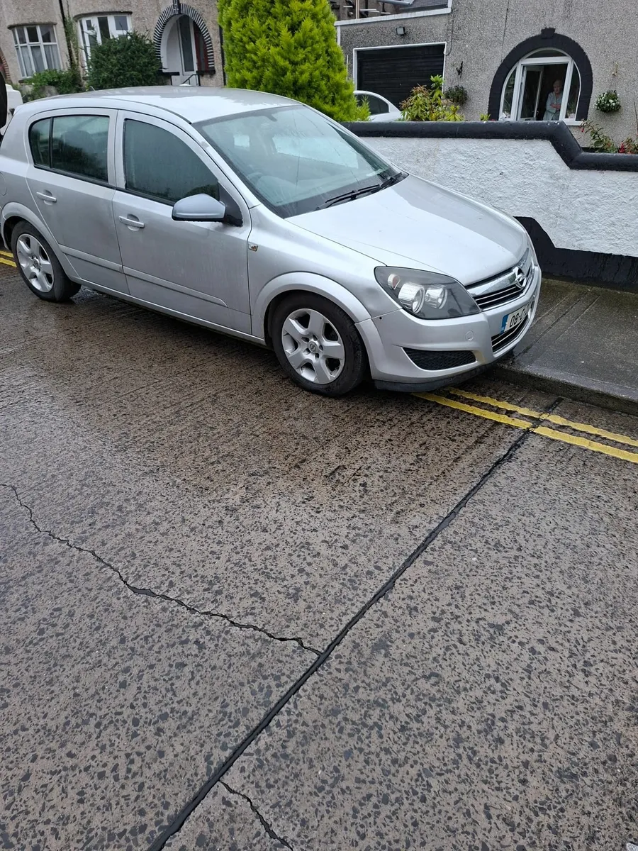 Opel Astra 2008 - Image 3