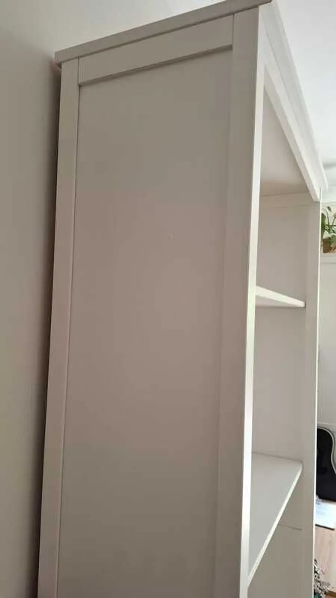 Bookshelf- solid pine - Image 2