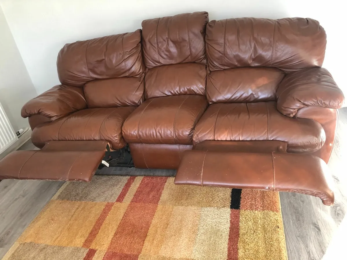 Recliner leather sofa - Image 1