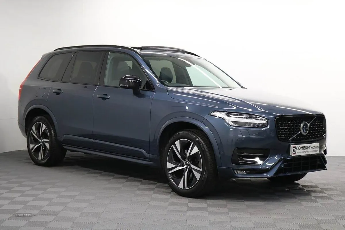 Volvo XC90 B5 Mhev Plus - Image 1