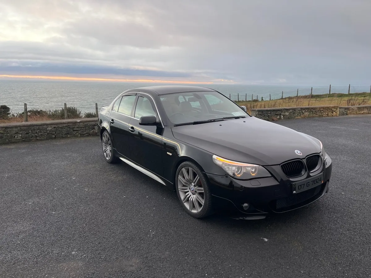 BMW 5-Series 2007 - Image 1