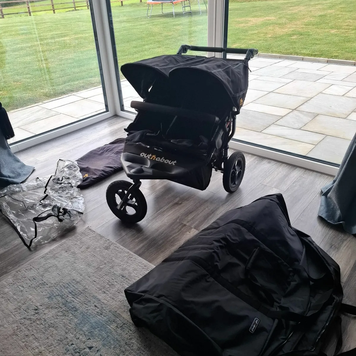Out n about double buggy - Image 4