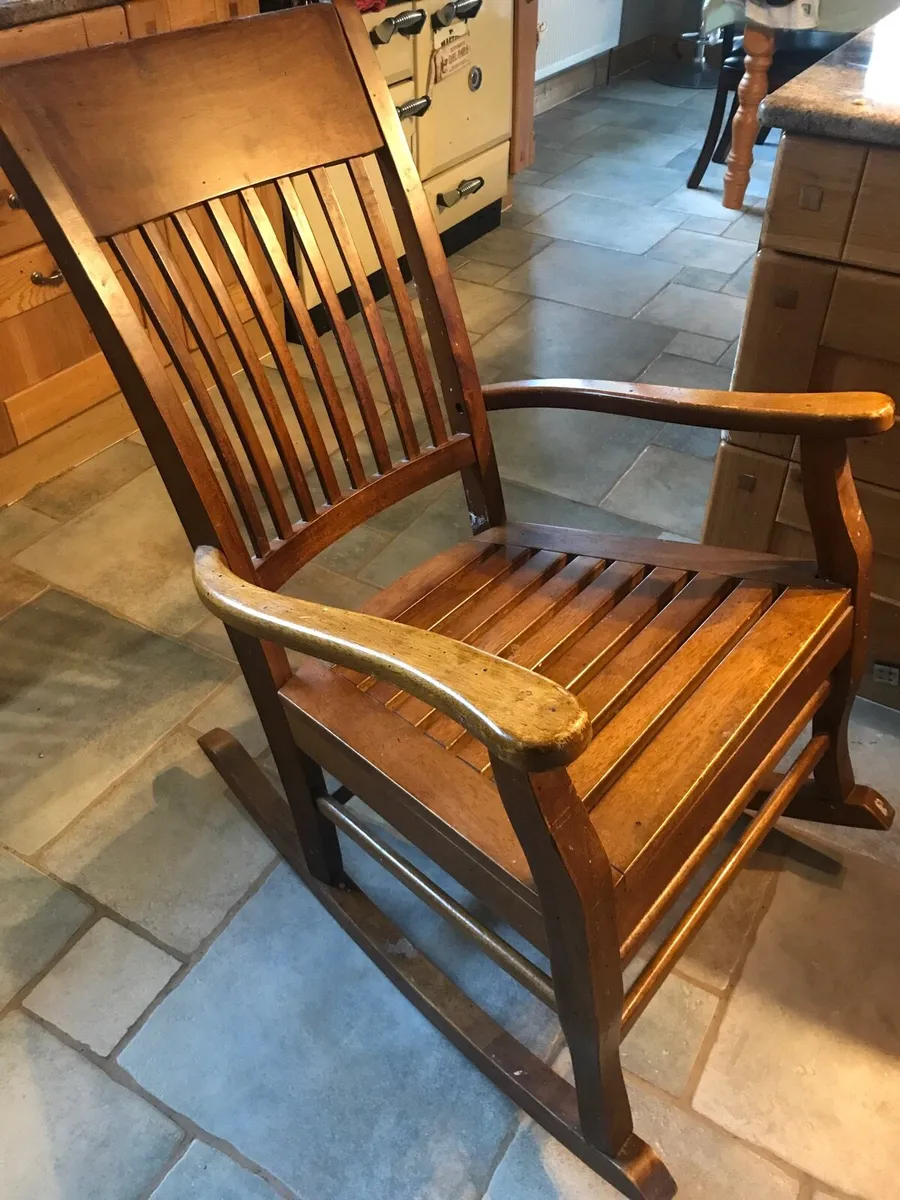 Rocking chair - Image 1