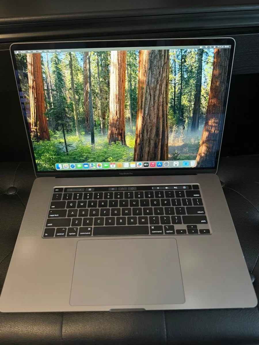 MacBook Pro 16" 2019 i7/16GB/512SSD/AMD4GB/570c - Image 1