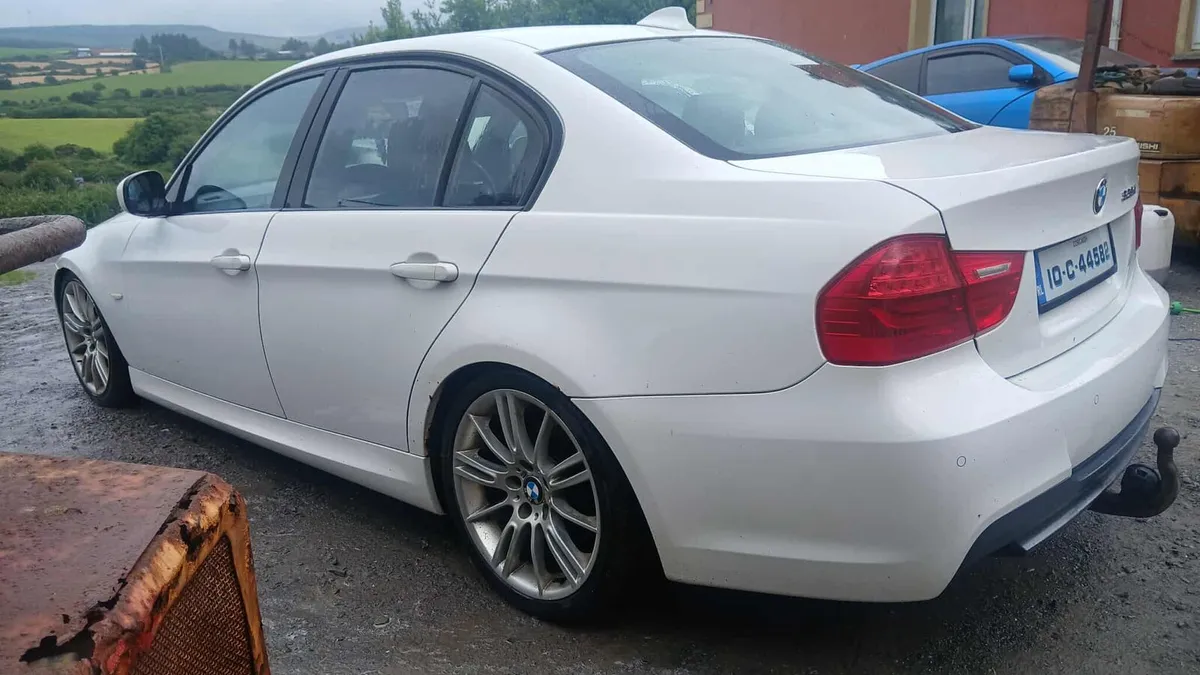 2010 BMW E90 LCI 320D MSPORT BREAKING PARTS N47D20 - Image 4