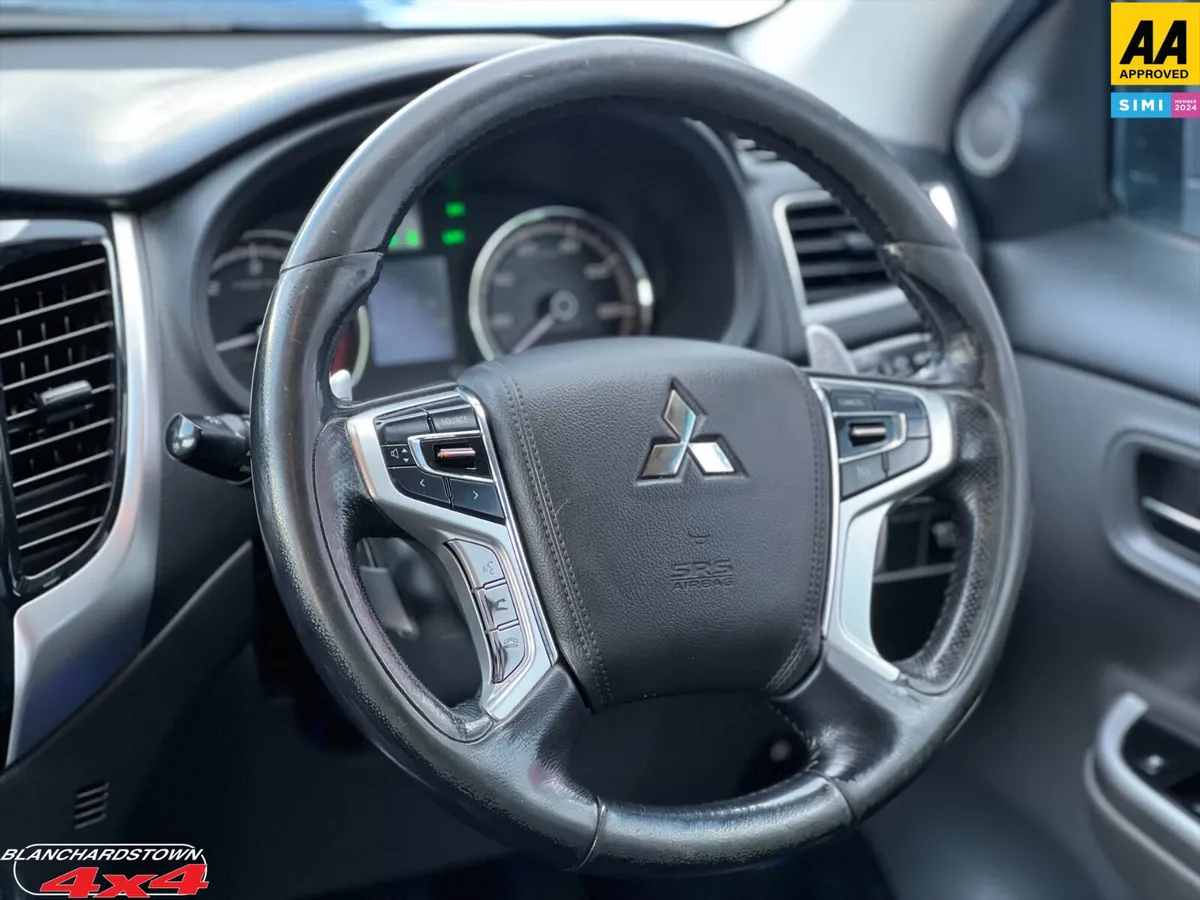 MITSUBISHI L200 BARBARIAN AUTOMATIC 4x4 - Image 3