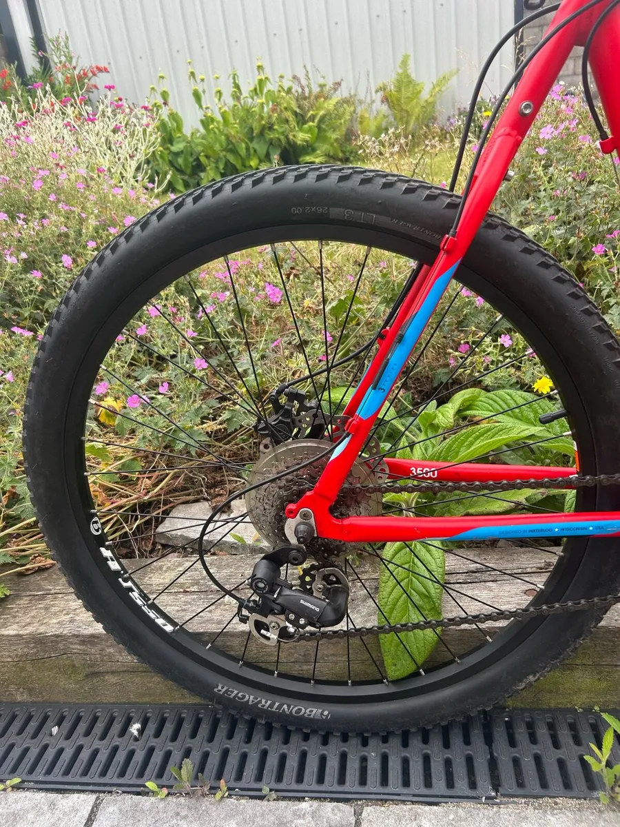 Trek 3500 mountain bike - Image 2