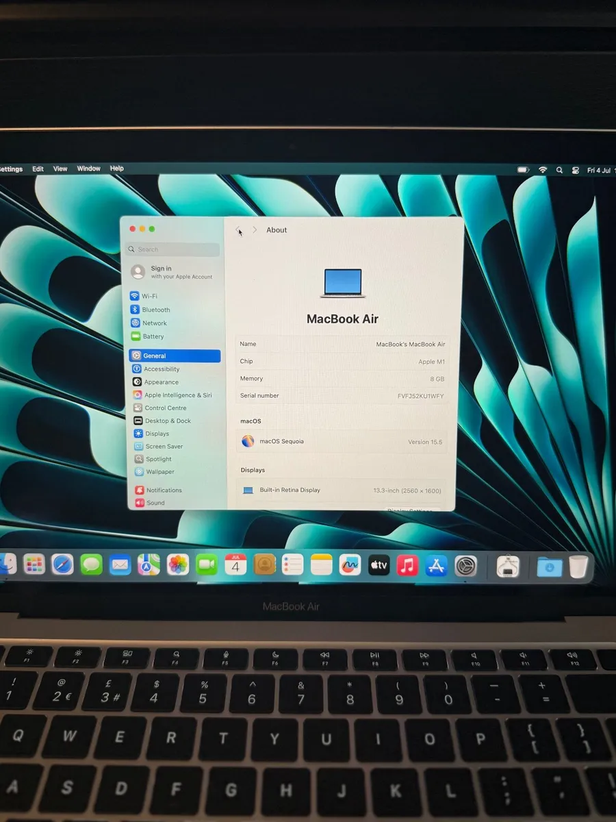 MacBook Air 8-core M1 8GB/256SSD/61c - Image 2