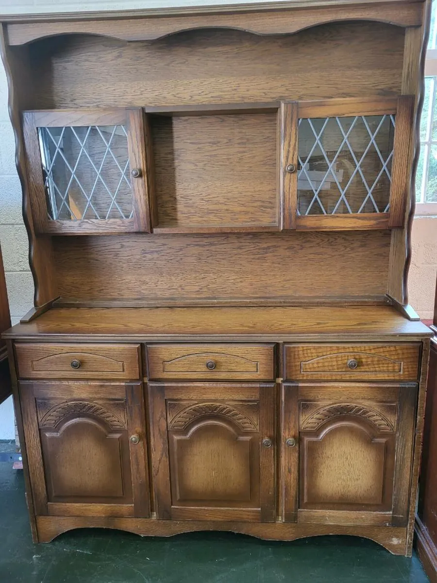Lovely oak Dresser - Image 1