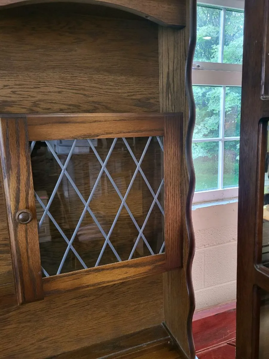 Lovely oak Dresser - Image 4