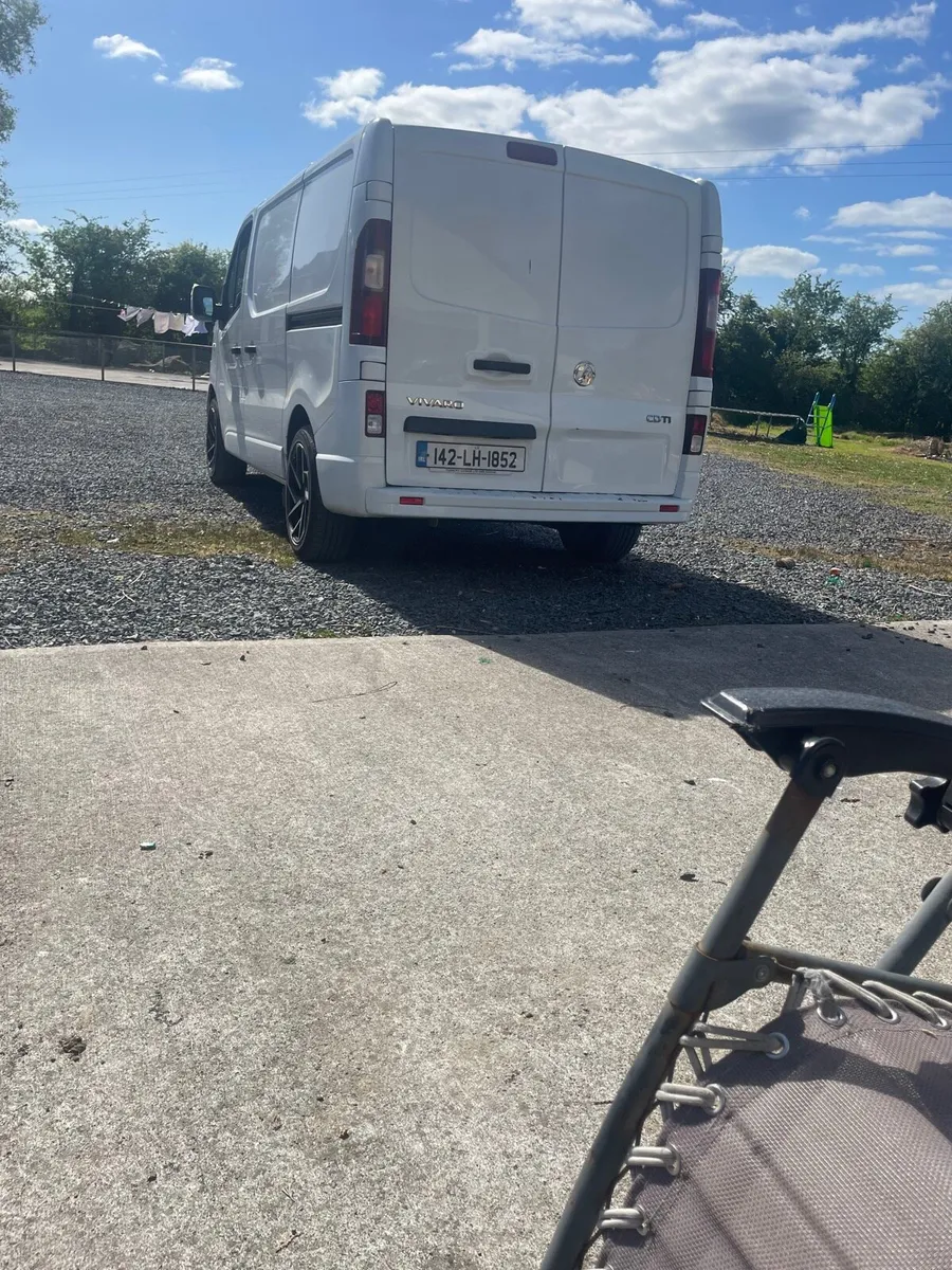 Vauxhall vivaro - Image 2