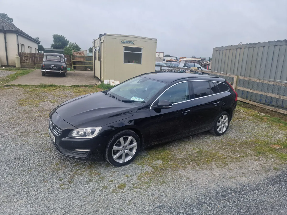 16 Volvo V60 2.0 D2 .. NCT 2027 - Image 4